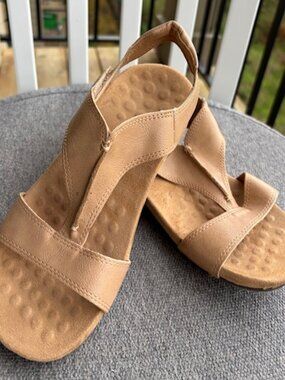 Athlefit Orthopedic Sandals with Arch Support Size 5.5